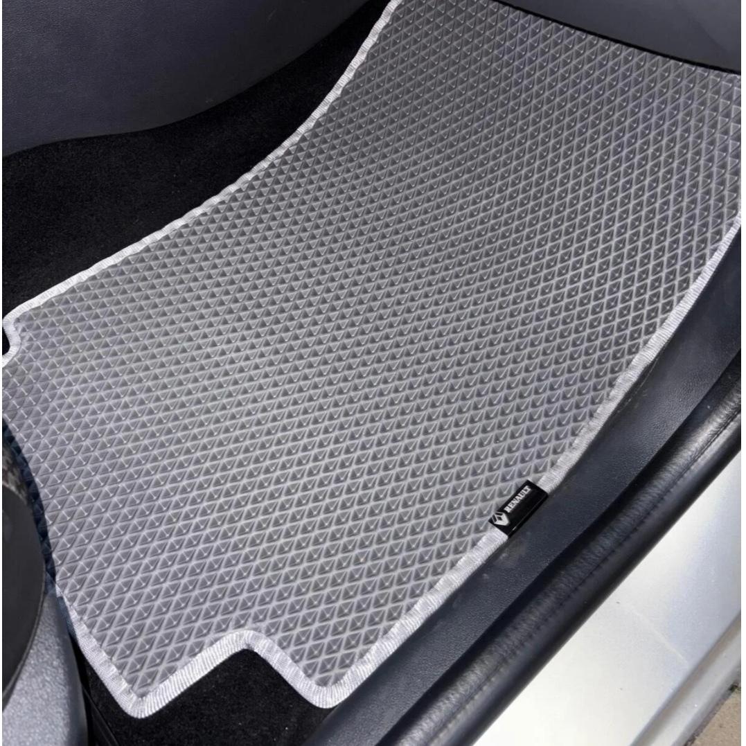 Renault Clio 4 Akıllı Premium Eva Oto Paspas