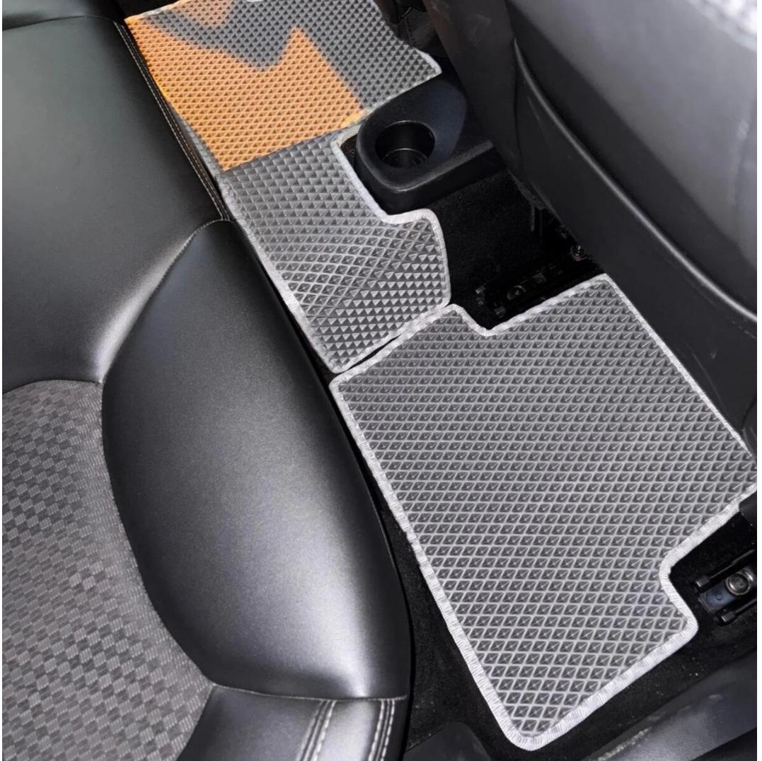 Renault Clio 4 Akıllı Premium Eva Oto Paspas