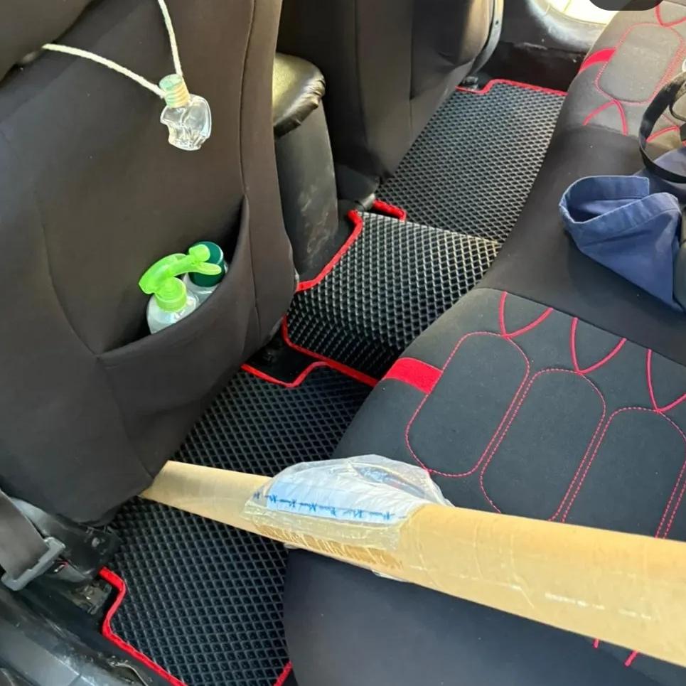 Renault Megane 2 Kasa Akıllı Premium Eva Oto Paspas (Aksesuarlar Fiyata Dahil Değildir)