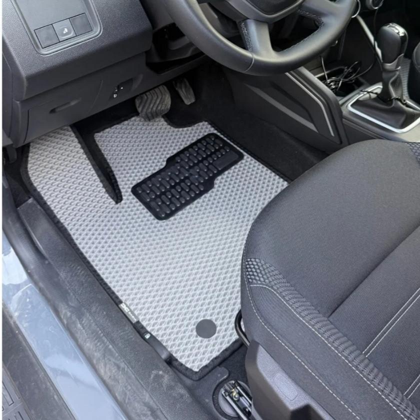 Dacia Duster 2018 - 2024 Akıllı Premium Eva Oto Paspas (Aksesuarlar Fiyata Dahil Değildir)