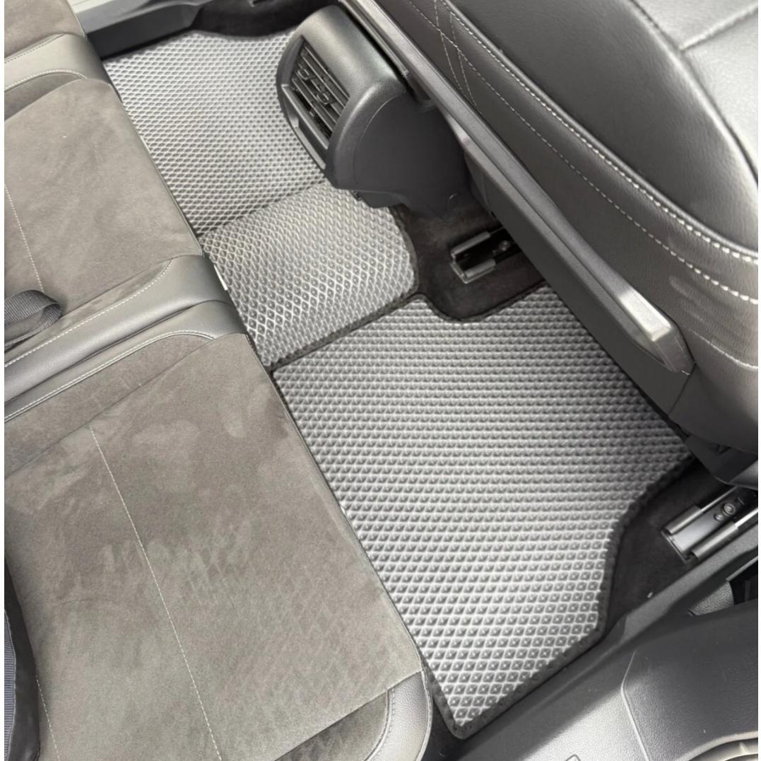 Volkswagen Caddy 2021+ Kasa Akıllı Premium Eva Oto Paspas (Aksesuarlar Fiyata Dahil Değildir)