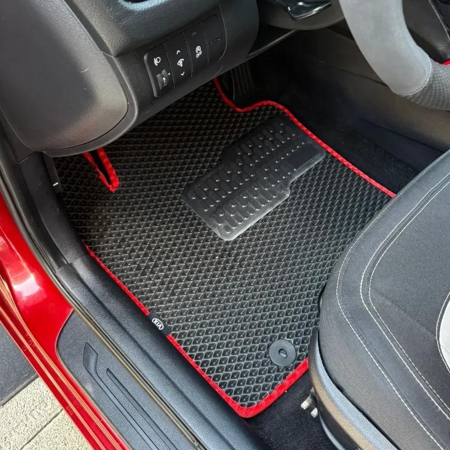 Kia Ceed 2018+ Akıllı Premium Eva Oto Paspas (Aksesuarlar Fiyata Dahil Değildir)