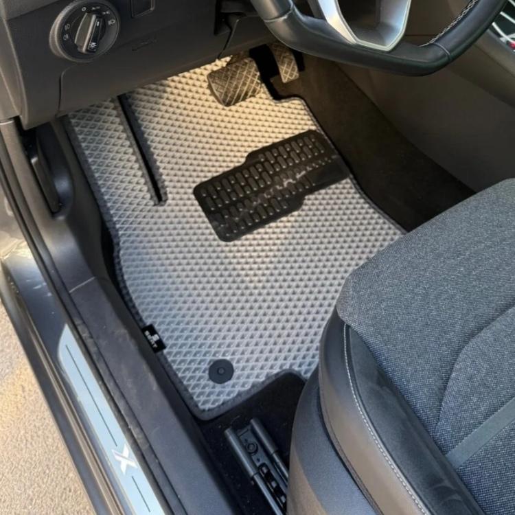 Seat Ateca 2017+ Akıllı Premium Eva Oto Paspas (Aksesuarlar Fiyata Dahil Değildir)