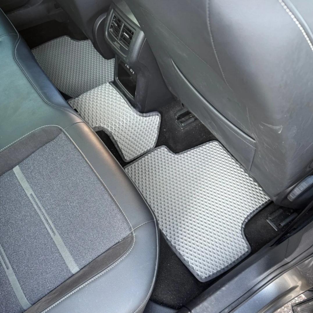 Seat Ateca 2017+ Akıllı Premium Eva Oto Paspas (Aksesuarlar Fiyata Dahil Değildir)