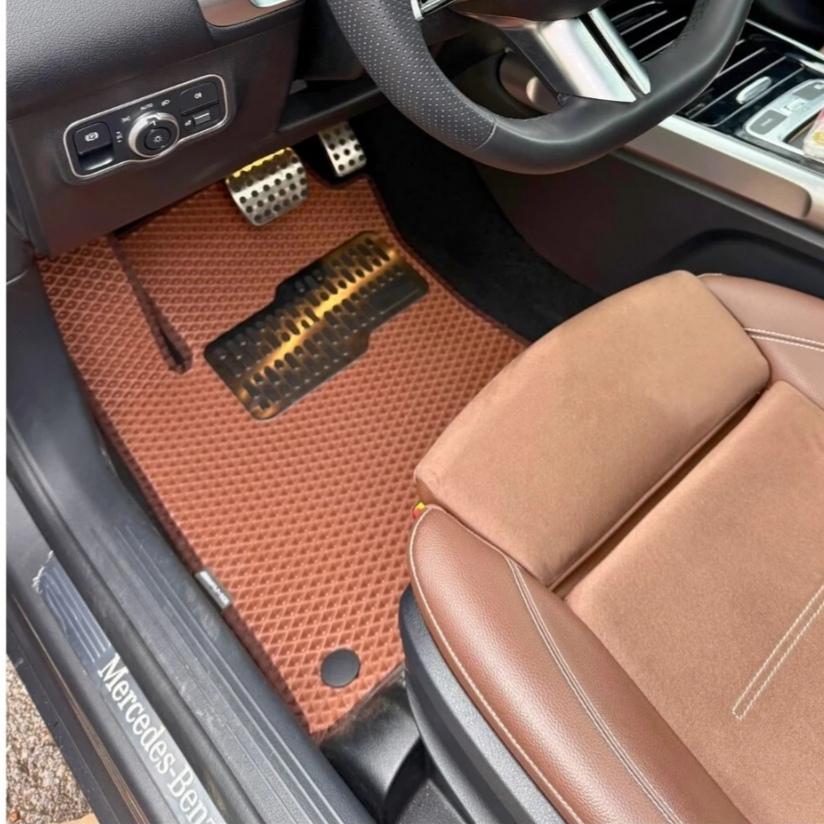 Mercedes Benz G Serisi Glb X247 2020+ Kasa Akıllı Premium Eva Oto Paspas (Aksesuarlar Fiyata Dahil Değildir)