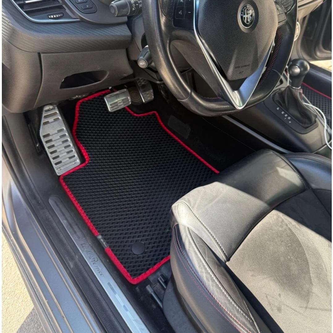 Alfa Romeo Guilietta 2010+ Akıllı Premium Eva Oto Paspas (Aksesuarlar Fiyata Dahil Değildir)