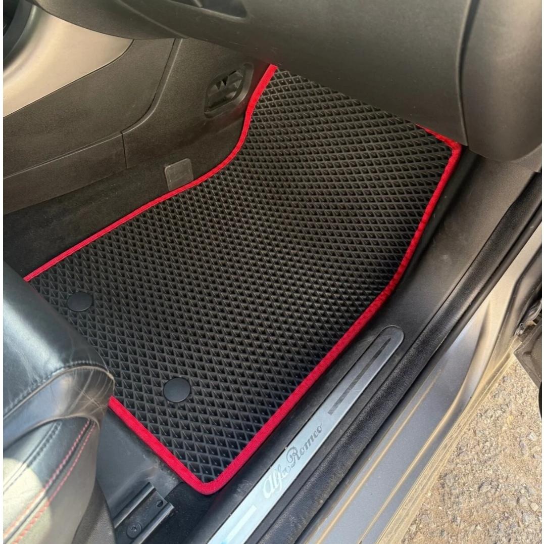 Alfa Romeo Guilietta 2010+ Akıllı Premium Eva Oto Paspas (Aksesuarlar Fiyata Dahil Değildir)