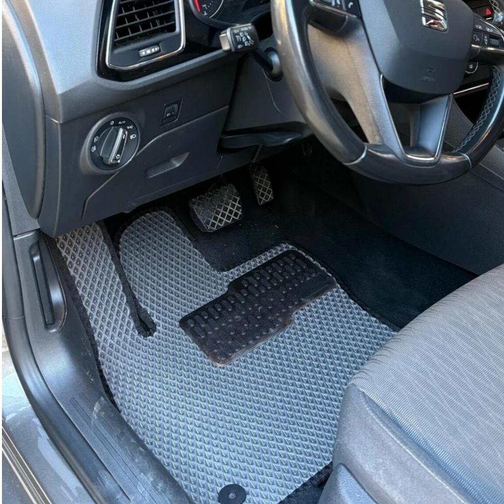 Seat Leon Mk3 2013 - 2020 Akıllı Premium Eva Oto Paspas (Aksesuarlar Fiyata Dahil Değildir)