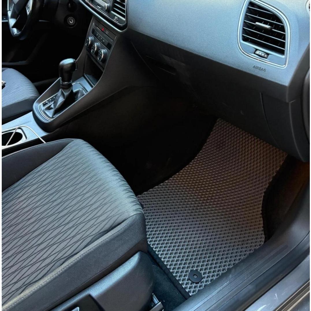 Seat Leon Mk3 2013 - 2020 Akıllı Premium Eva Oto Paspas (Aksesuarlar Fiyata Dahil Değildir)