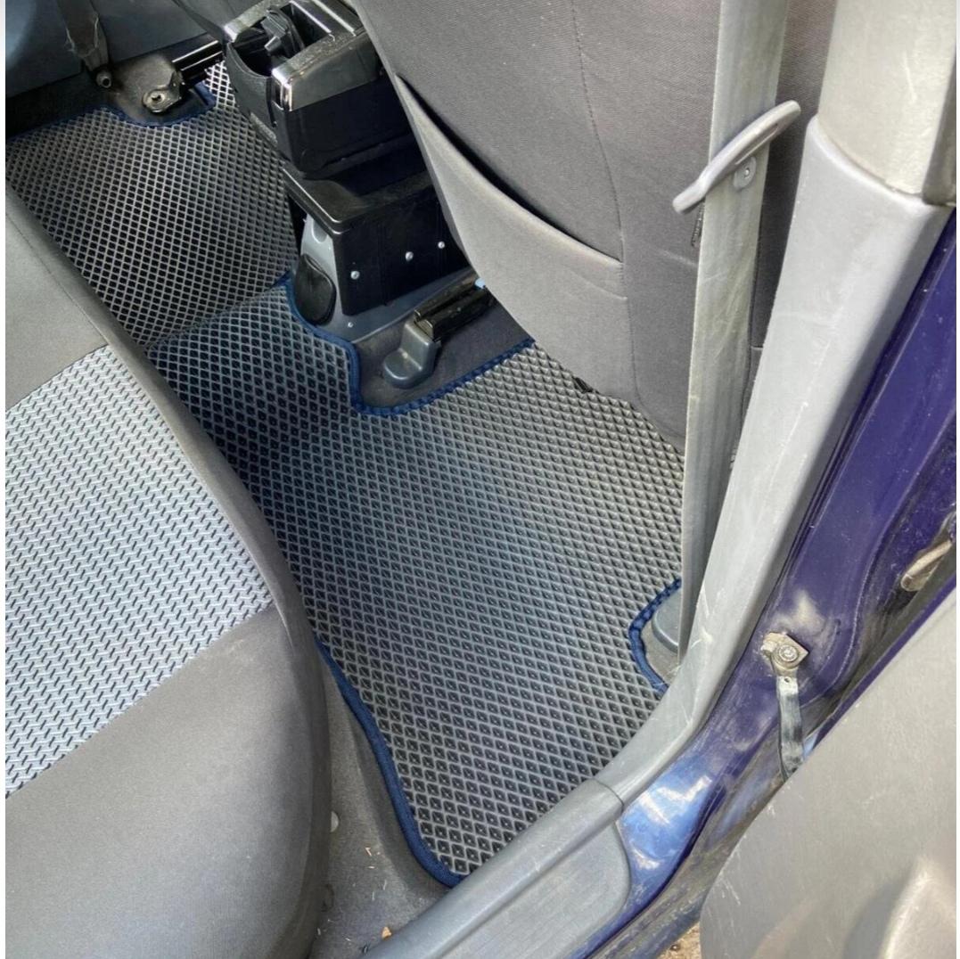 Hyundai Accent Admire Akıllı Premium Eva Oto Paspas (Aksesuarlar Fiyata Dahil Değildir)