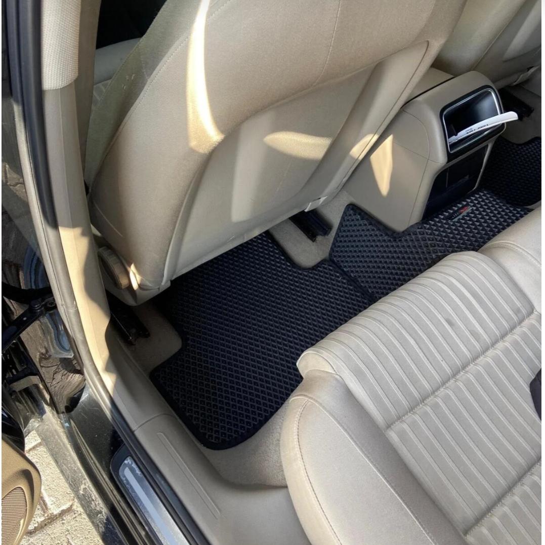 Audi A4 B8 2007 - 2011 Akıllı Premium Eva Oto Paspas (Aksesuarlar Fiyata Dahil Değildir)