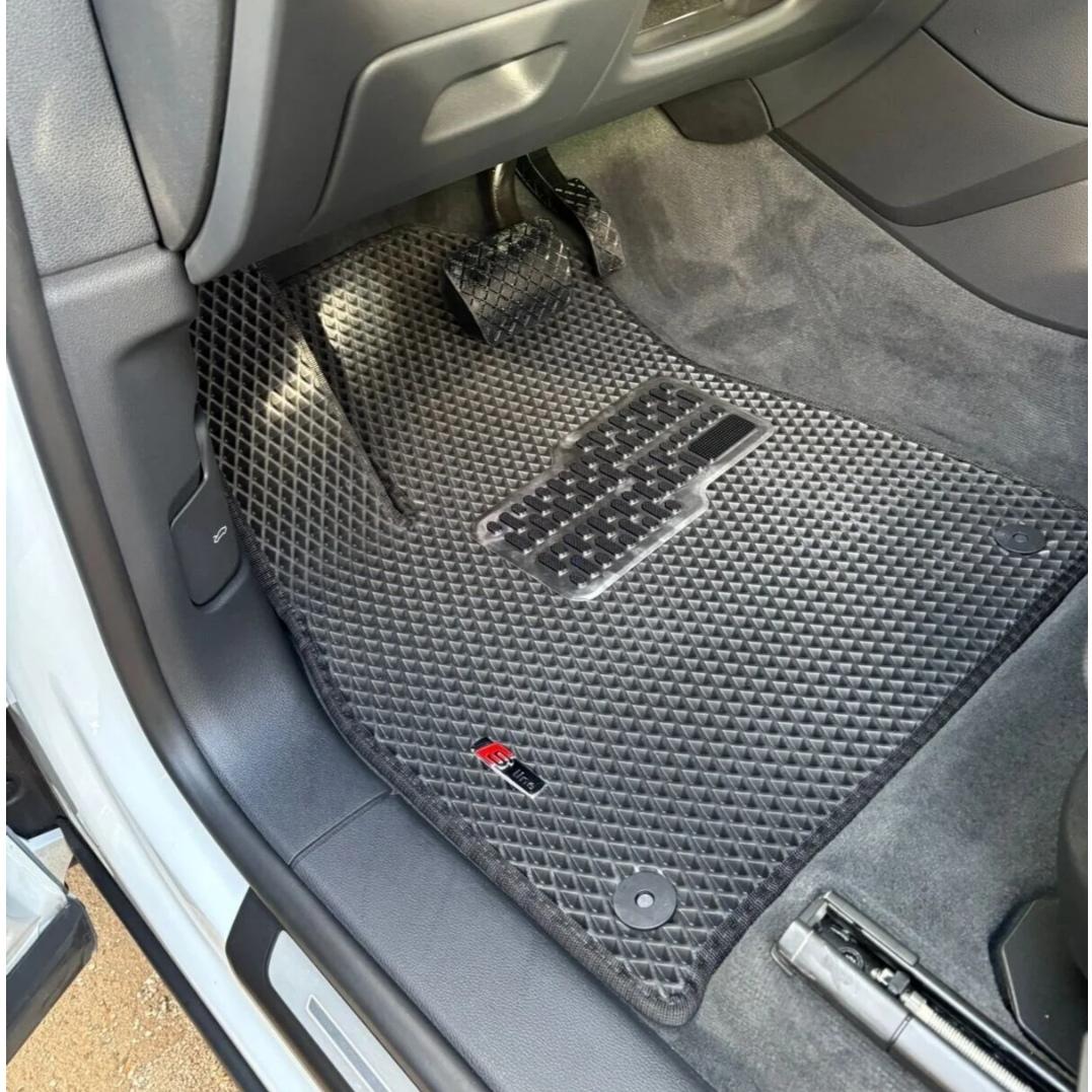 Audi Q8 2025+ Akıllı Premium Eva Oto Paspas (Aksesuarlar Fiyata Dahil Değildir)