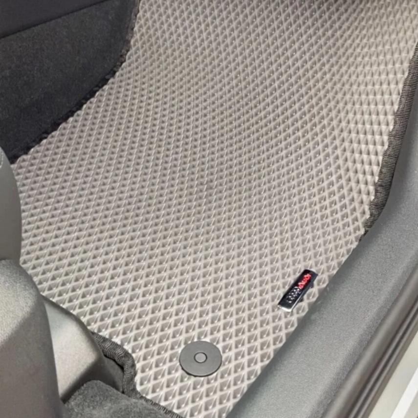 Audi A3 2021+ Akıllı Premium Eva Oto Paspas (Aksesuarlar Fiyata Dahil Değildir)