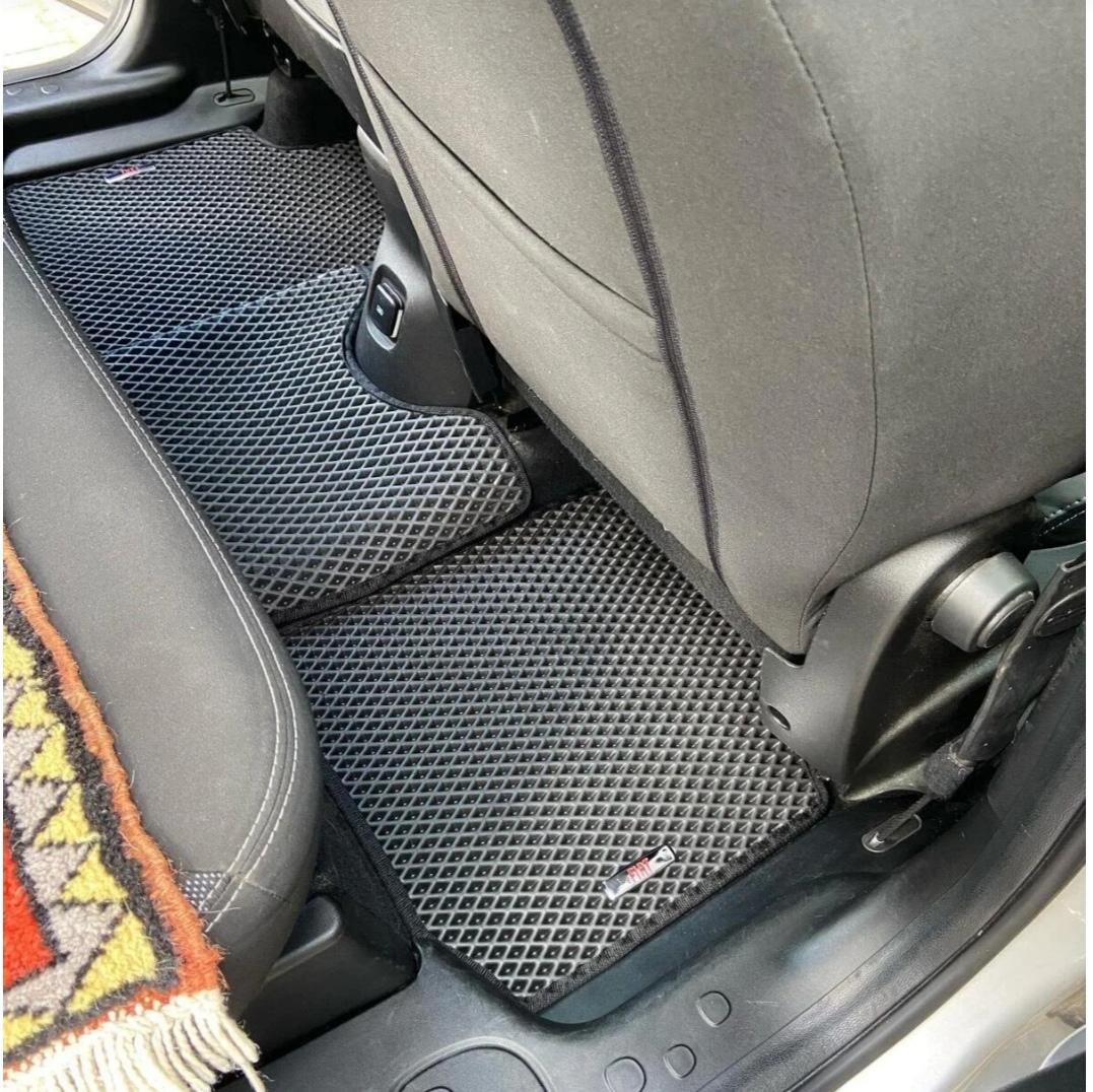 Fiat 500L Akıllı Premium Eva Oto Paspas (Aksesuarlar Fiyata Dahil Değildir)