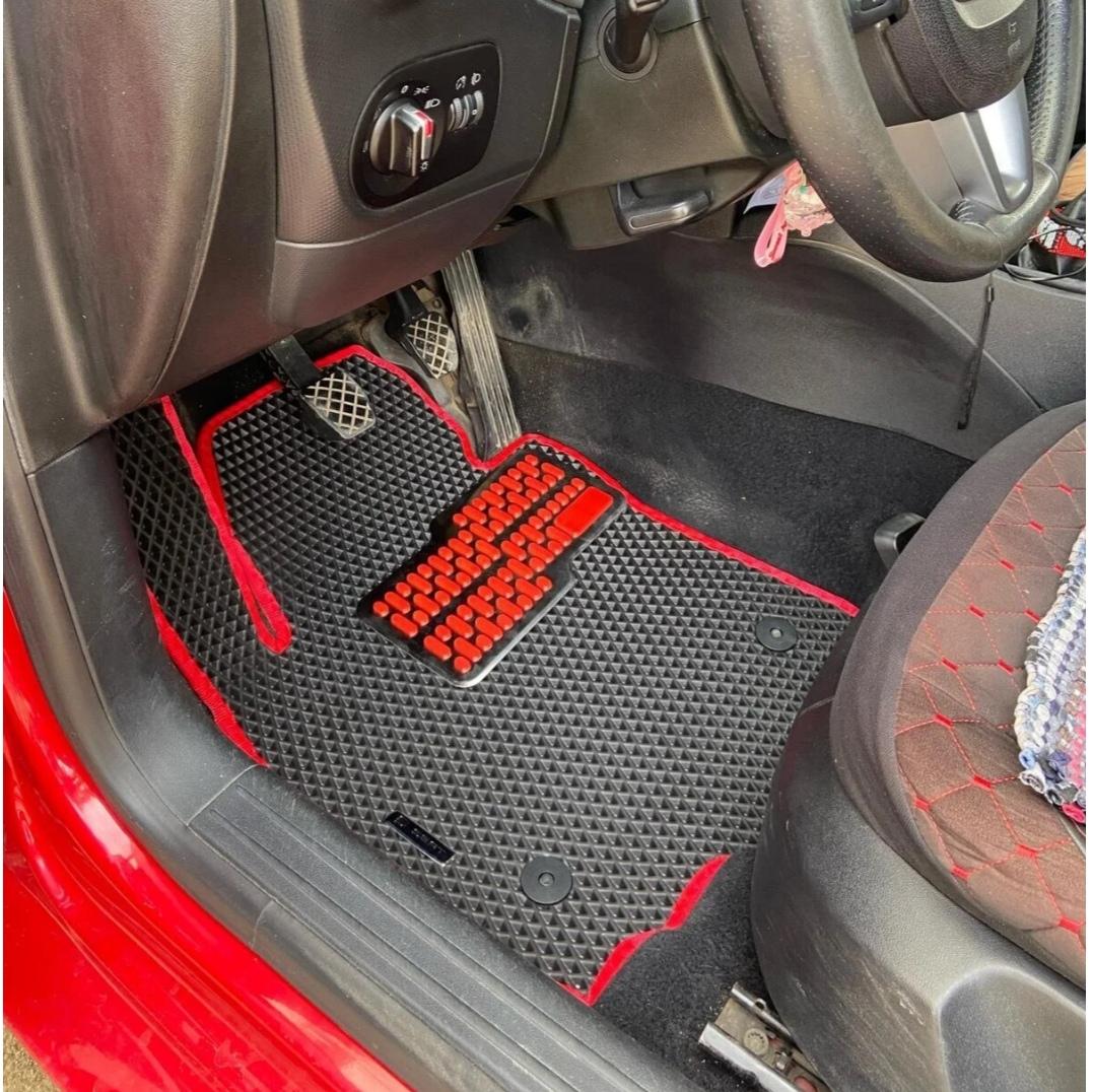 Seat Leon Mk2 2005 - 2013 Akıllı Premium Eva Oto Paspas (Aksesuarlar Fiyata Dahil Değildir)