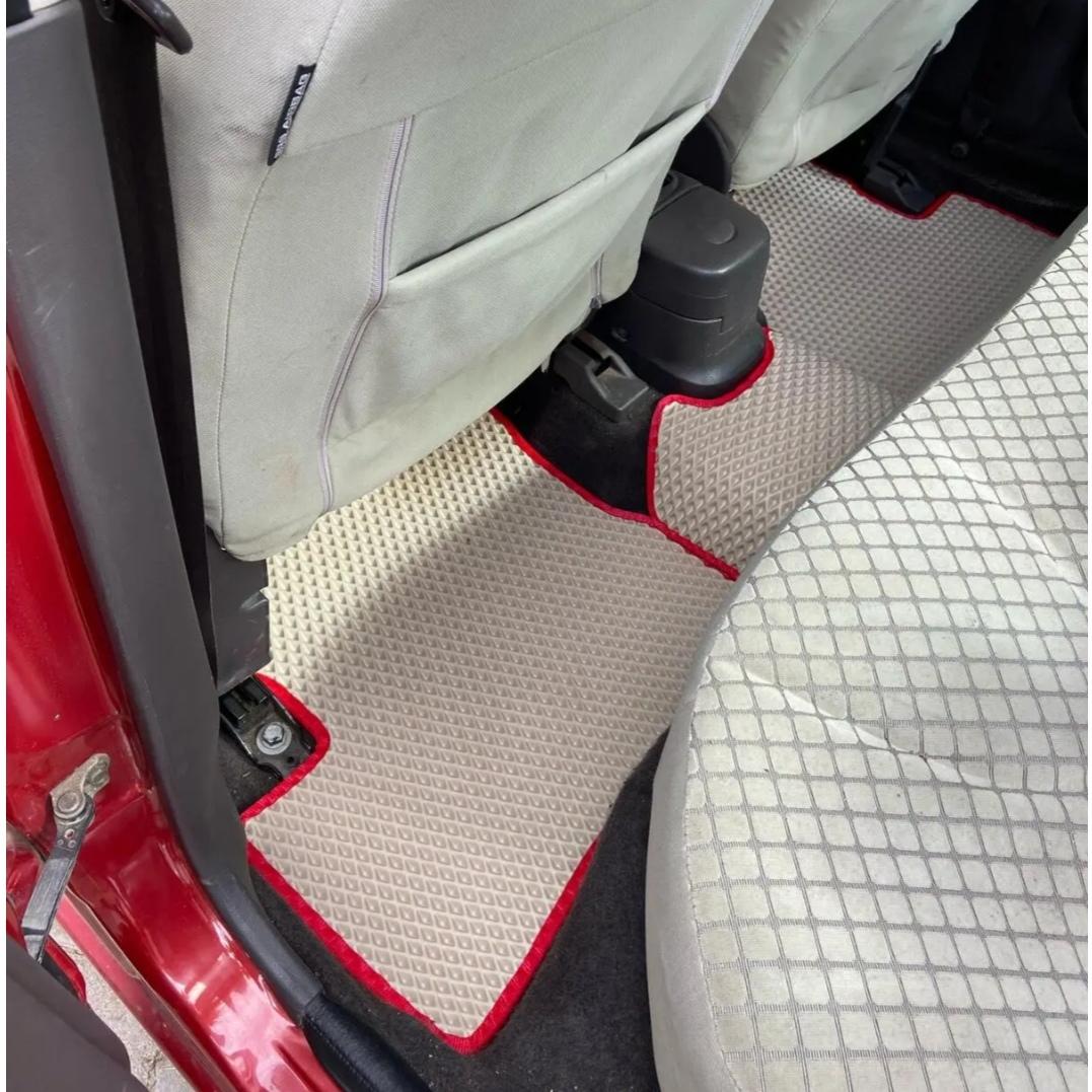 Nissan Micra 2005 - 2010 Akıllı Premium Eva Oto Paspas (Aksesuarlar Fiyata Dahil Değildir)