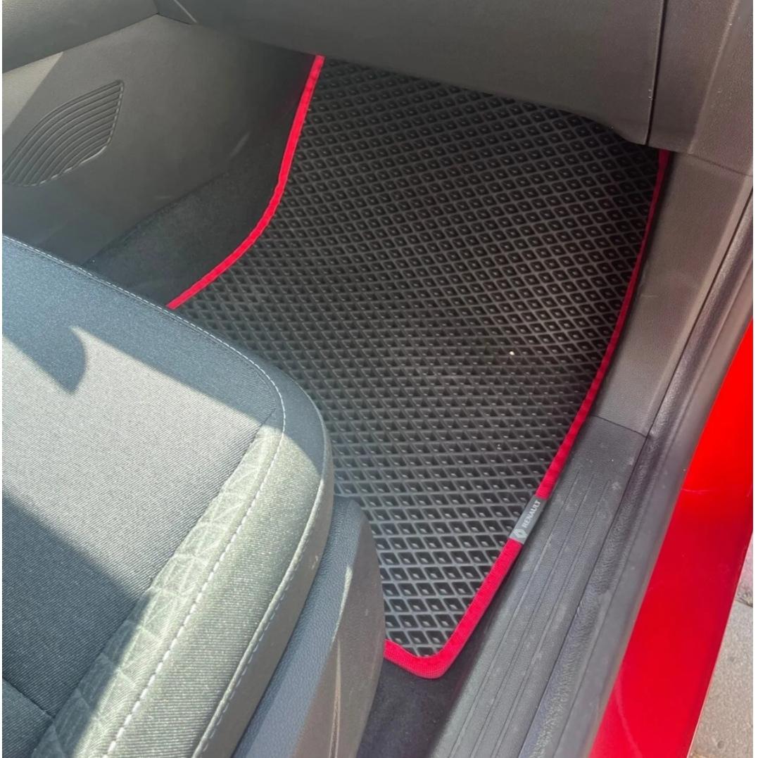 Renault Captur 2020+ Akıllı Premium Eva Oto Paspas (Aksesuarlar Fiyata Dahil Değildir)