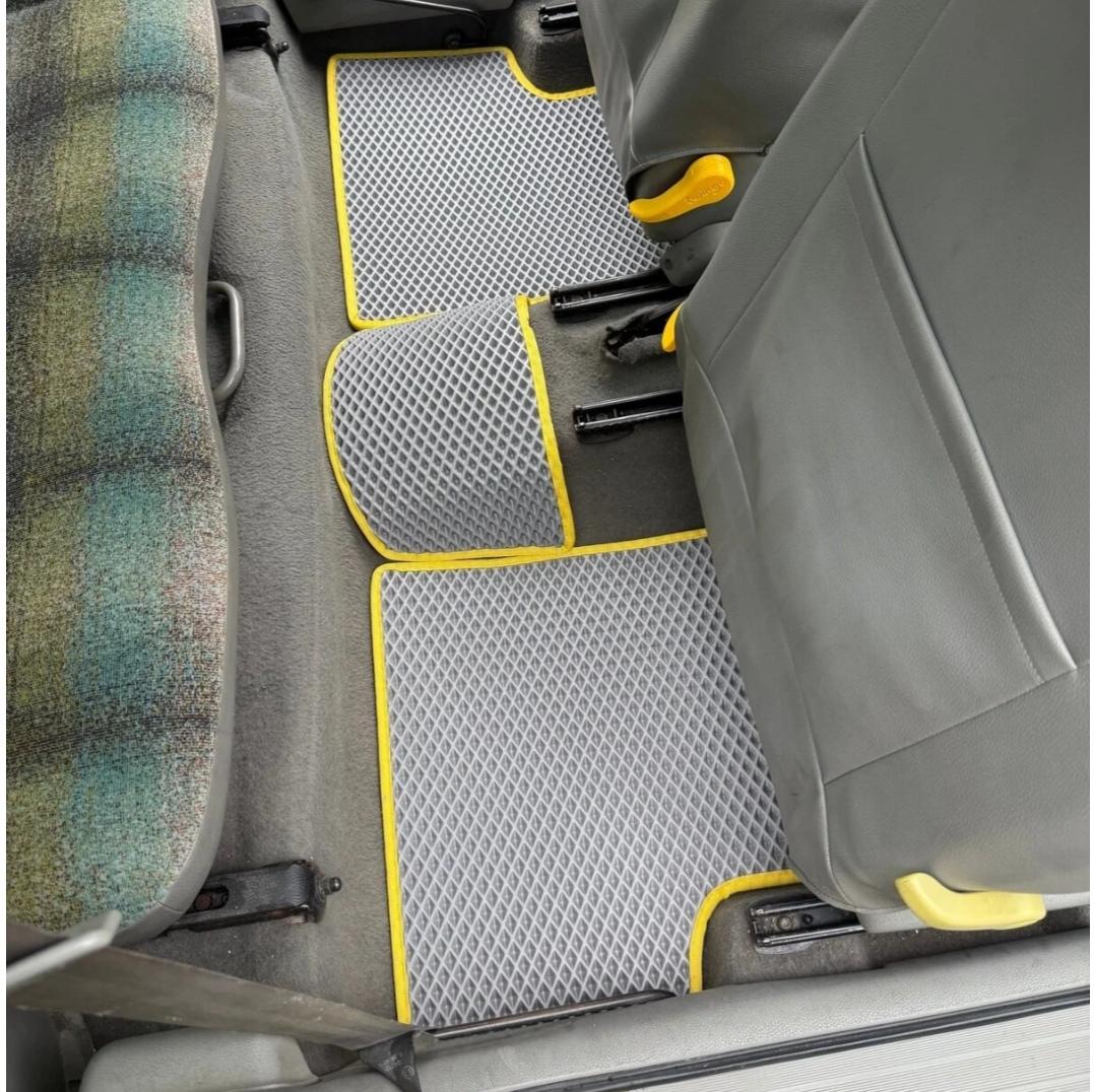 Renault Twingo 1993 - 2012 Akıllı Premium Eva Oto Paspas (Aksesuarlar Fiyata Dahil Değildir)