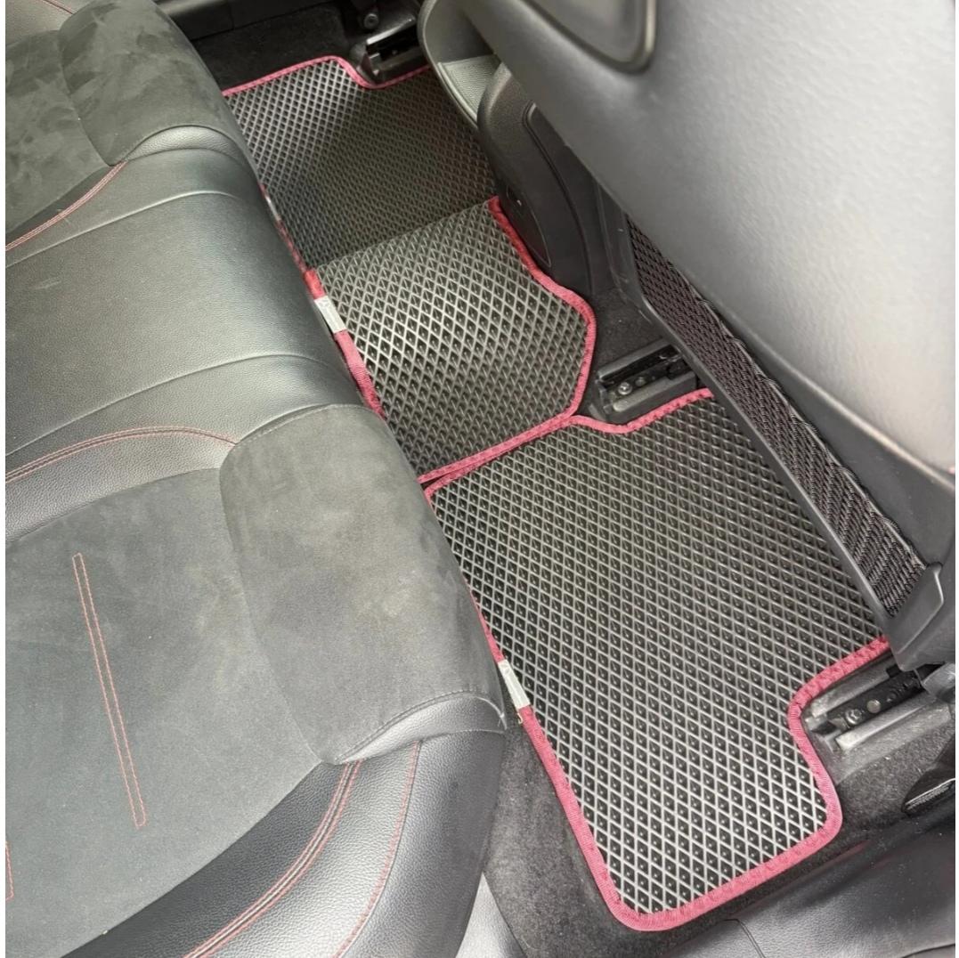 Mercedes Benz Cla Serisi C118 2019+ Kasa Akıllı Premium Eva Oto Paspas (Aksesuarlar Fiyata Dahil Değildir)