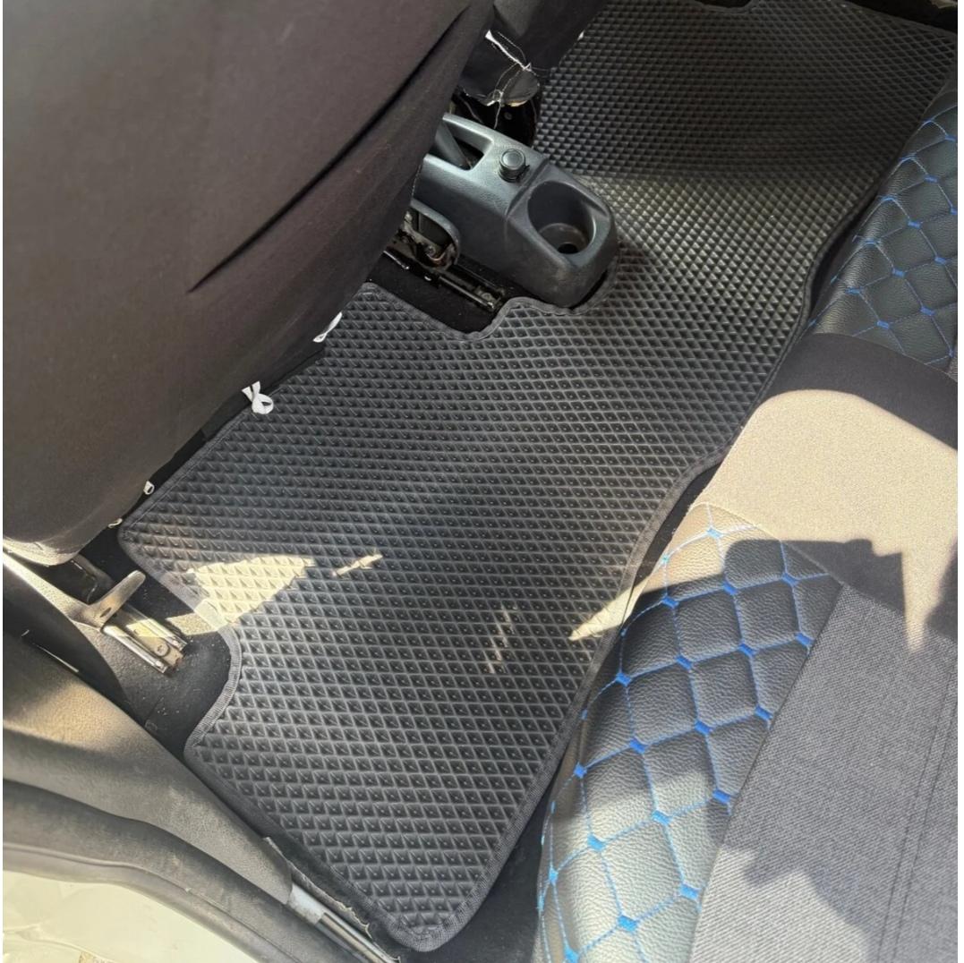 Dacia Lodgy 2012+ Akıllı Premium Eva Oto Paspas (Aksesuarlar Fiyata Dahil Değildir)