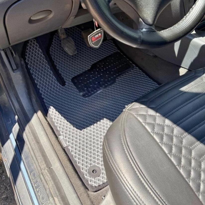 Citroen C5 2001 - 2008 Kasa Akıllı Premium Eva Oto Paspas (Aksesuarlar Fiyata Dahil Değildir)